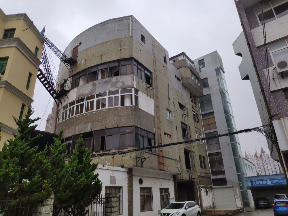 上海市金山区沪杭公路8484弄33号1-2幢办公楼